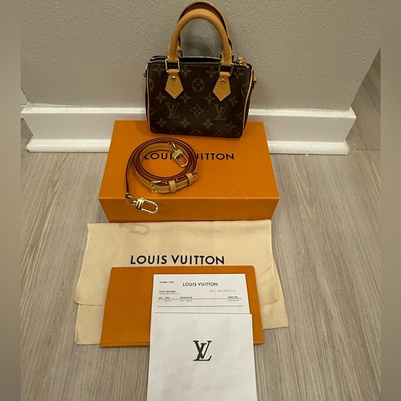 Authentic Louis Vuitton Nano Speedy - Picture 2 of 15